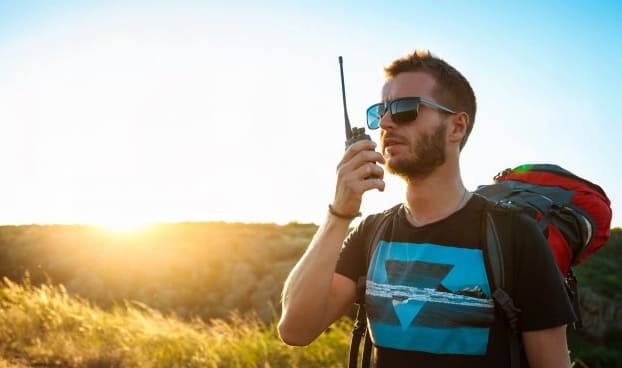 Elegir Walkie Talkie UHF o VHF